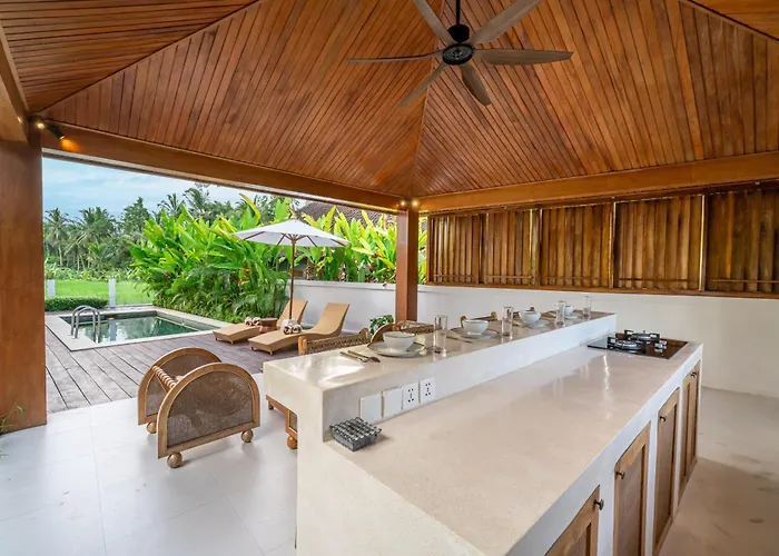 Tembaga By Evdekimi - Rice Field Views With Outdoor Lounge & Pool
