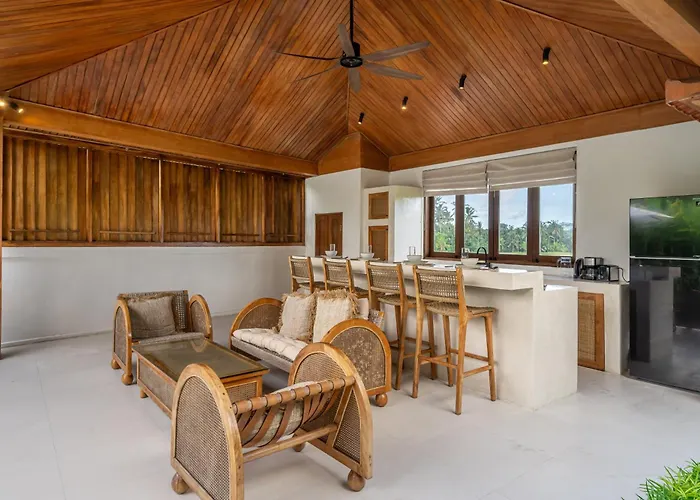 ヴィラ Tembaga By Evdekimi - Rice Field Views With Outdoor Lounge & Pool