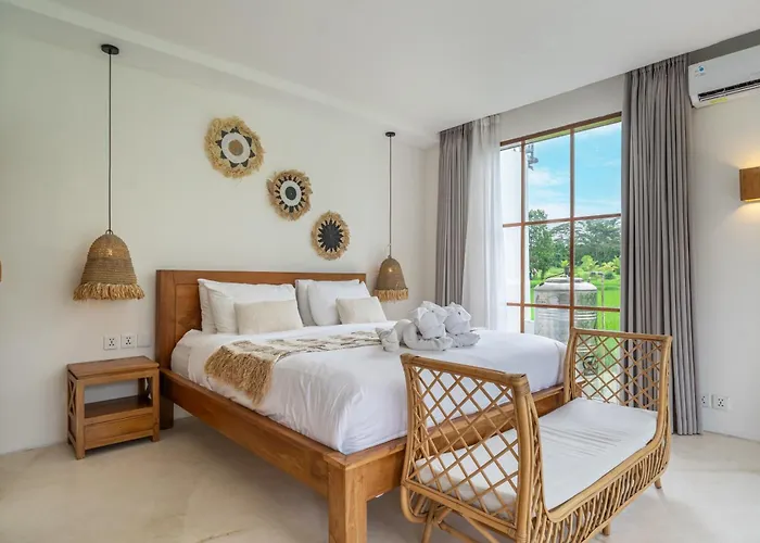 Tembaga By Evdekimi - Rice Field Views With Outdoor Lounge & Pool ウブド